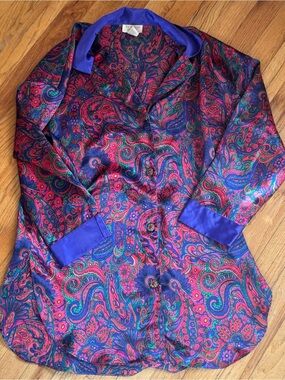 Victoria's Secret Vibrant Paisley Satin Pajama Top in Pink & purple